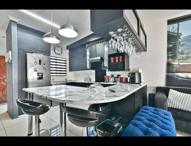 2 BEDROOM APARTMENT FOR SALE IN MULBARTON